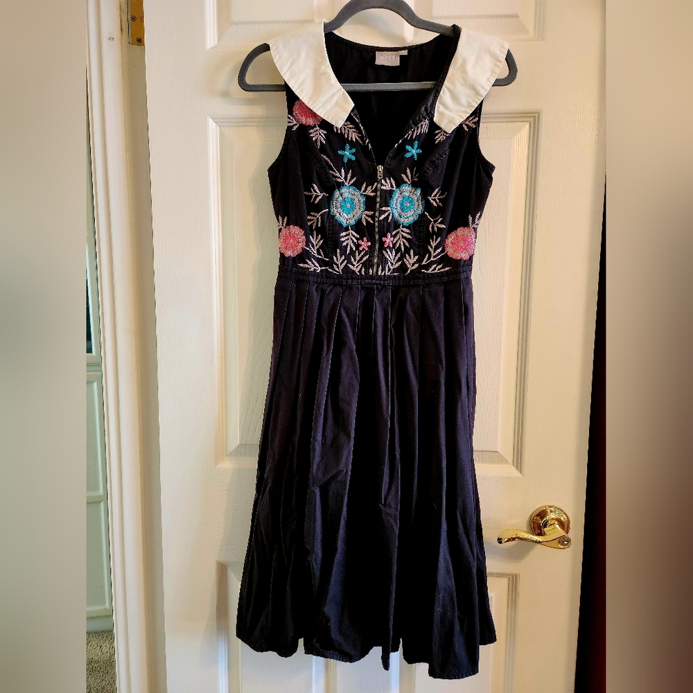 eShakti Black Midi Dress with Floral Embroidery Side Zipper And Pockets